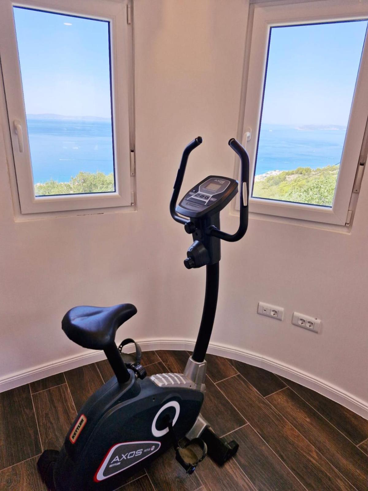 Sea View Luxury Apart Hotel Villa Conte With Swiming Pool And Romantic Spa Podstrana Eksteriør bilde