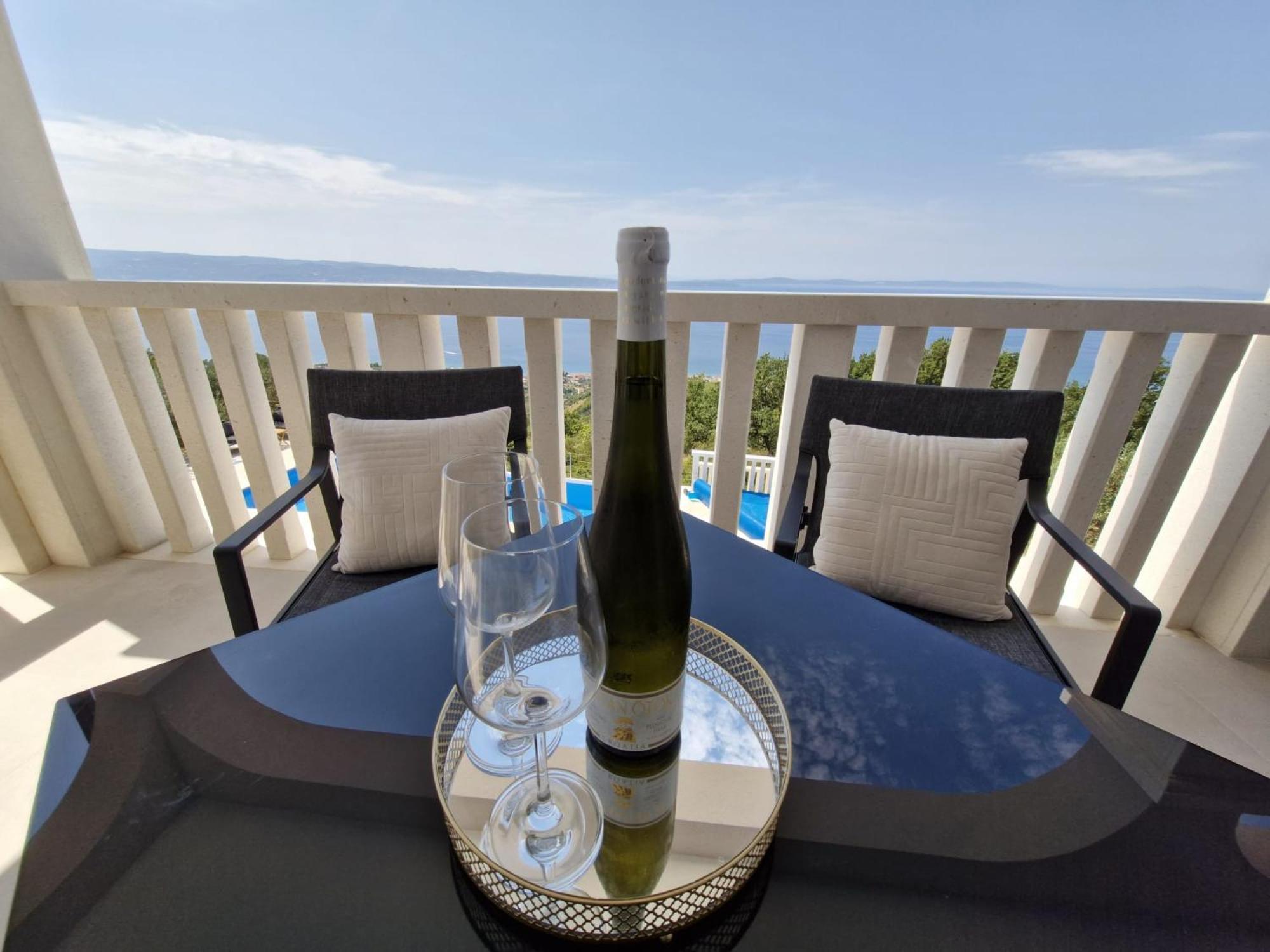 Sea View Luxury Apart Hotel Villa Conte With Swiming Pool And Romantic Spa Podstrana Eksteriør bilde